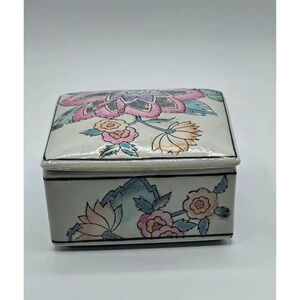 Vintage Hand Painted Trinket Box  WBI 1970s